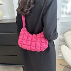 PEONIST 澎澎絎縫雲朵肩背斜背包, 粉色