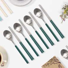 RAONNURI 無刮痕 Della 全不鏽鋼彩色餐具4件組, 湯匙 4p + 筷子 4p, 深翠綠, 1套
