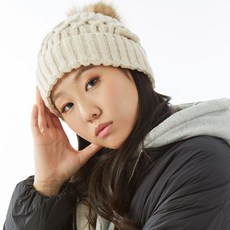 Oplein 針織毛球毛線帽 O34I002