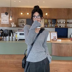 PEONIST 女款V領摩登線條羅紋修身T恤