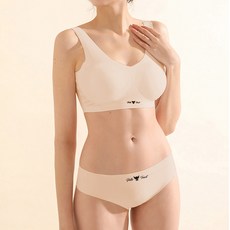 Pelle Tricot 4向彈力無痕裸感低腰內衣背心 + 無痕內褲套裝