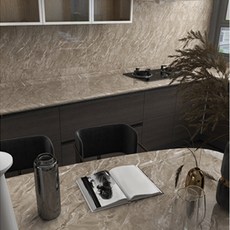 쿼르디 대리석 시트지, 러닝 샌드