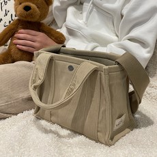 지니 코듀로이 크로스백