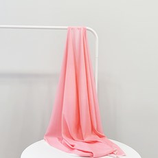 蝴蝶手藝厚實的彩色雪紡布, 115 Quartz Pink