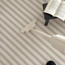 헤이베이 에이라 스트라이프 워셔블 러그