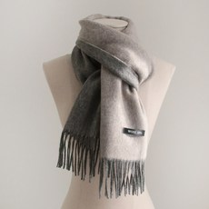 Vavisoo Loost 雙面100%羊毛流蘇圍巾