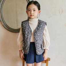 哲秀與英熙 兒童花卉背心