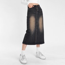 Hip&Fit 復古砂洗後開衩亮點牛仔半身裙 HF231