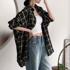 Dearlola 女款大格紋寬鬆版型襯衫 BM_S008