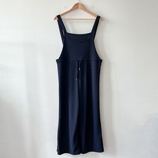 TEETAK 女性大尺碼日常寬版方領抽繩口袋吊帶連身褲 TTCC16