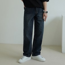 Despero 男士日常半寬版牛仔褲