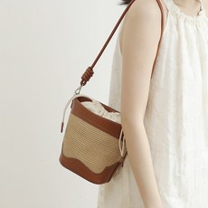 에놀라 미니 버킷 크로스백