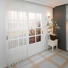 NASANDECO 蝴蝶摺釘珠刺繡窗紗內層窗簾, 白色