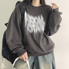 Rock 寬鬆版型大學T