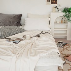 eightroom 厚實溫暖舒適 Snuggle 柔軟超細纖維毛毯 20mm
