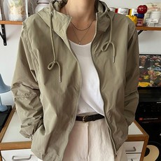 NANING9 女款 Hukabo 抽繩連帽夾克