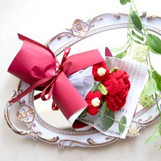 조아트 조화 어버이날 카네이션 니팅 로즈 꽃다발, 레드, 1개