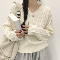 女款半V領寬鬆針織衫