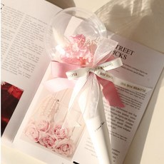 Garden in the City 壓克力球永生花束, 粉紅色