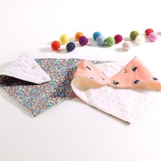 KKAKKUNGNORITER Peek-a-boo Playground 孩童圍巾圍兜 2-piece A Set