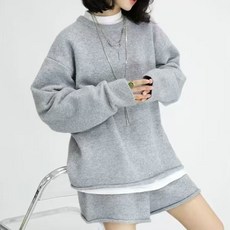 MEICHEL 女性休閒Humpty Dumpty大學T+短褲套裝 10957