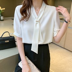 Luna 女孩 愛情 領帶襯衫