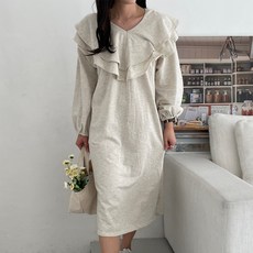 메리로지 브이넥 빅프릴 원피스