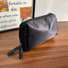 APFECTO 迷你簡潔衛生棉化妝包