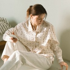 yuppe 女款平領襯衫