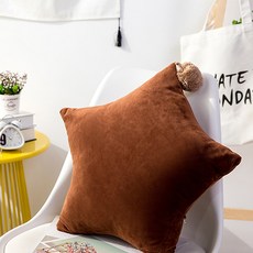 像煮熟的雞蛋一樣光滑的王大珠軟裝飾星星靠墊, 巧克力棕色