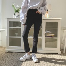 시크블랙 여성용 아웃업롤 부츠컷 슬림데님 투버튼 팬츠 cppt8711k1b