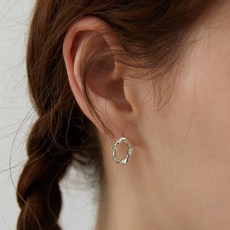 로아주 여성용 silver925 rough frame earring