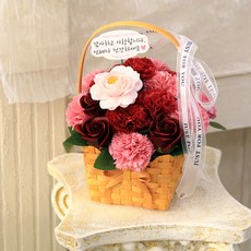 Scent Basket 人造緞帶與木質康乃馨香皂花籃