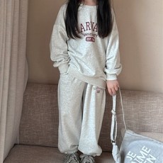 EYOUMONG 兒童寬鬆版型字母運動長袖大學T + 束口長褲套裝 E6S031