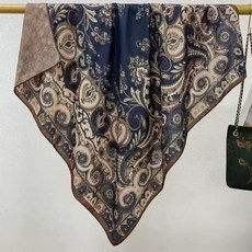 Huimimol 復古圖案圍巾 UU849