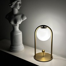 MERITO 奧茲 感性LED室內裝飾哺乳燈 S, 奢華黃銅