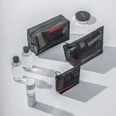 Saenghwalgongsik 多功能網紗化妝包組