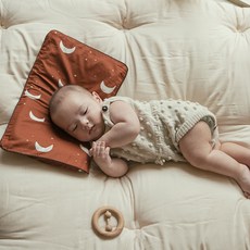 doudou n somn 嬰兒網眼透氣枕頭+枕套, Fall In Moon