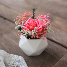 ScentBasket 女王玫瑰香皂花不凋花桌花 + 手提盒組合, 桃紅色