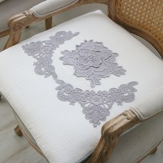 ANDCOTTON 華麗蕾絲人造絲坐墊