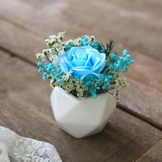 ScentBasket 女王玫瑰香皂花不凋花桌花 + 手提盒組合, 天空藍