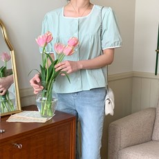 린다샵 배색 카라 소매 퍼프 플라 블라우스 cpbl5530k42