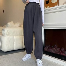 andstyle 女款合身剪裁線條運動褲 261252