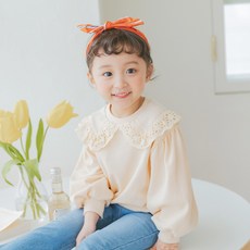 Lala Amang 女童款精緻蕾絲荷葉邊長袖T恤