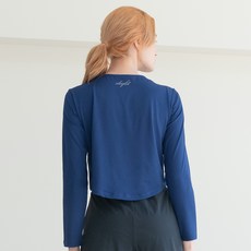 女款基本款微短版長袖T恤