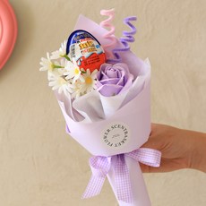 센트바스켓 스윗블룸 킨더조이 꽃다발, 퍼플(꽃), 랜덤발송(킨더조이)