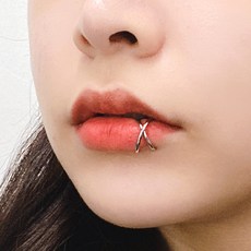 젤루나 여성용 전체써지컬 귀안뚫는 입찌 입술 귀찌 이어커프 페이크 투라인 크로스 귀걸이 P-745 2p