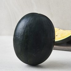 수토마켓 블랙 망고수박, 2kg 미만, 1개