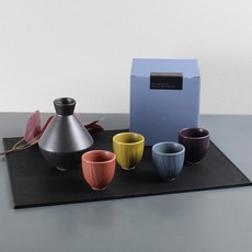 Dal Sogeum 陶瓷半瓶清酒壺家庭5種五色套組, 酒瓶 + 酒杯 4入, 1套