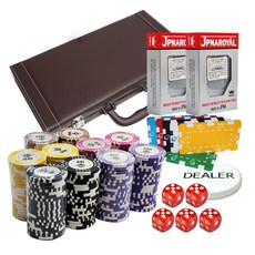 籌碼 300入+鋁盒+撲克牌 2入+方形籌碼 4入+莊家籌碼+ 鑰匙 2入+骰子 16mm 5入, 棕色（盒子），隨機發貨（方形芯片），透明（骰子）